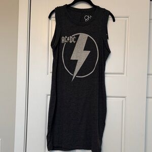 Chaser Black Midi Dress with Gray Graphic